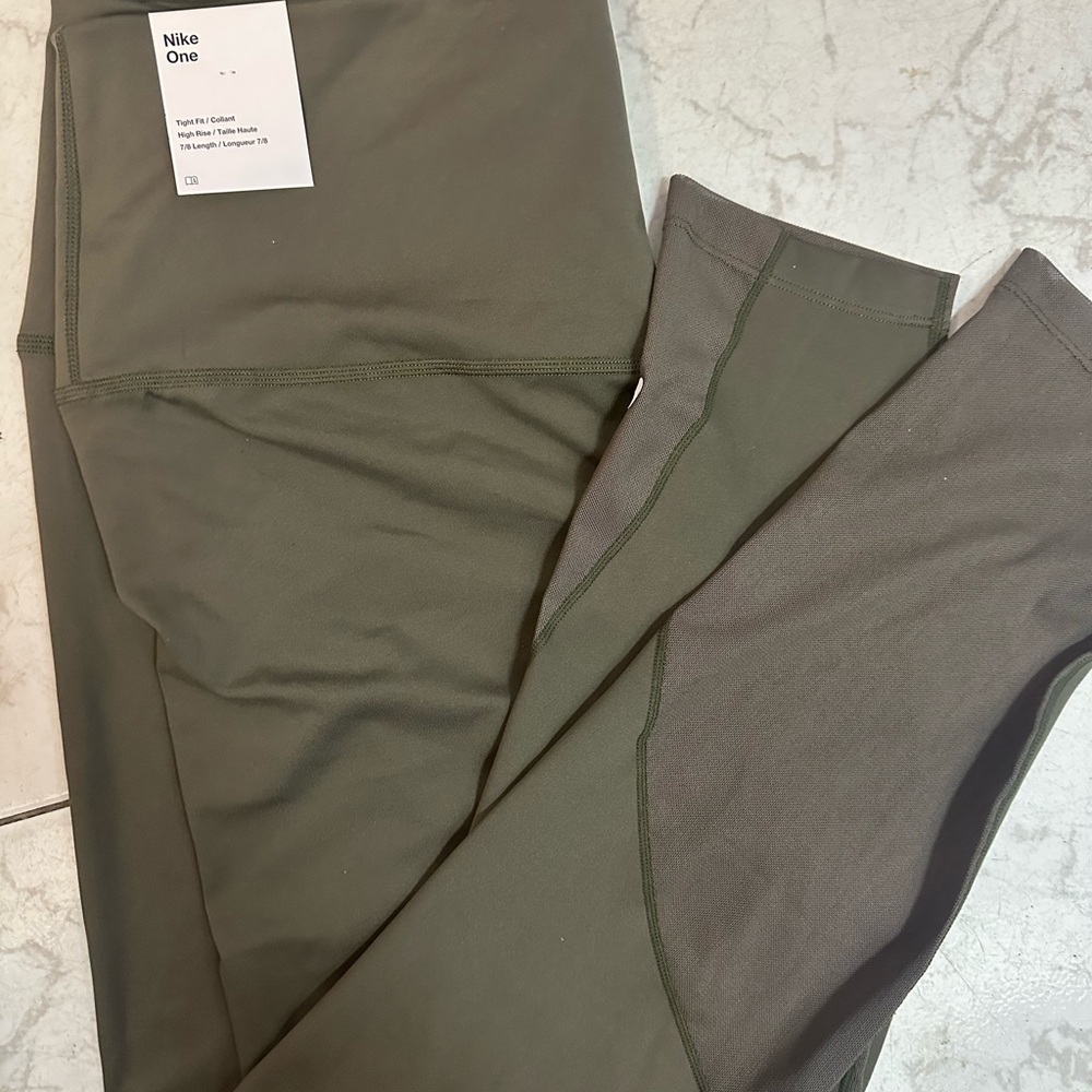 Nike One High Rise Leggings in Olive